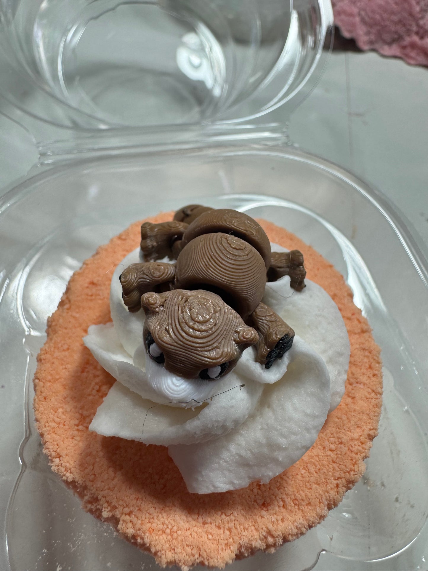 Bath Bomb - Bubble Frosting - Toy included