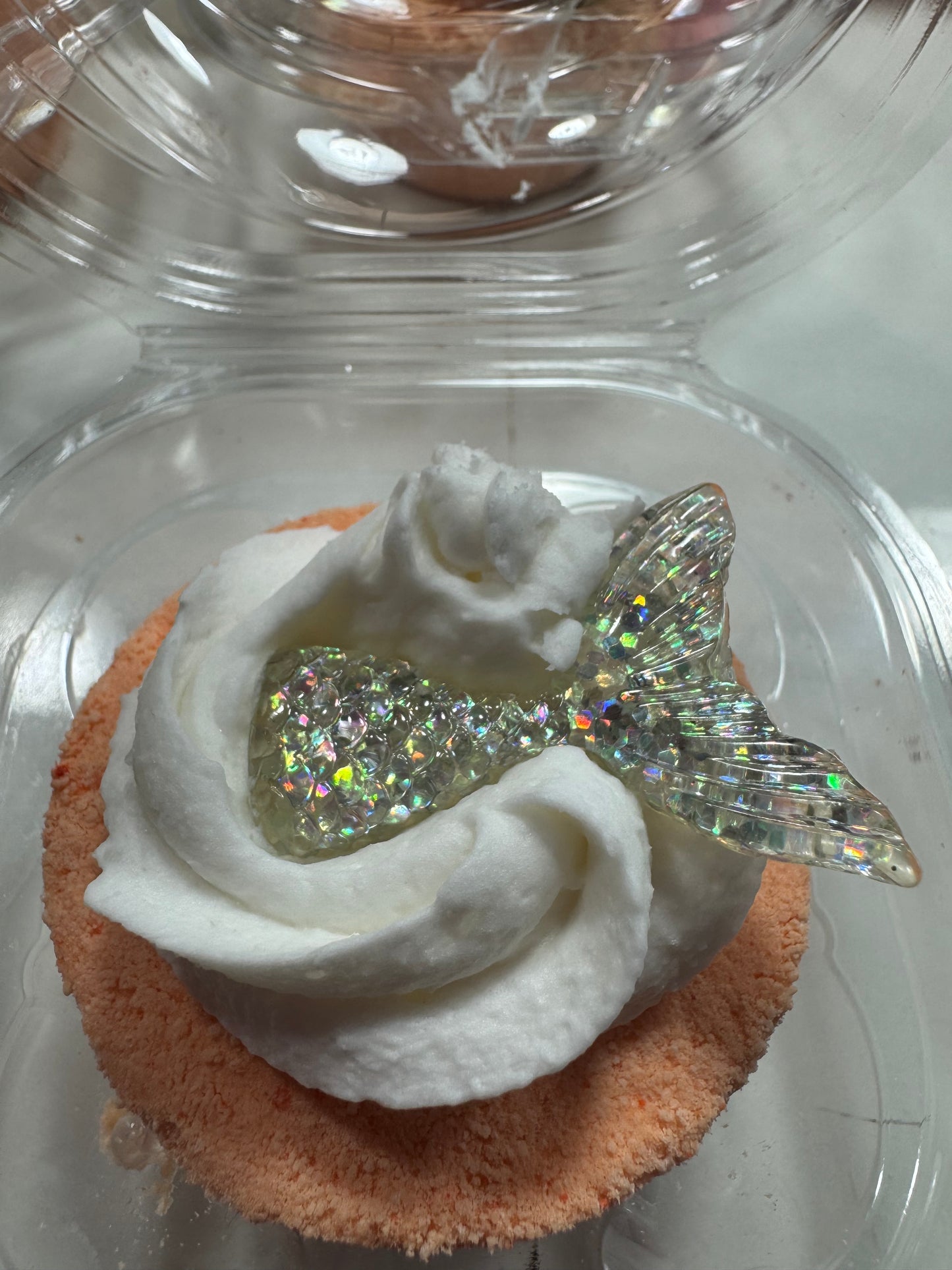 Bath Bomb - Bubble Frosting - Toy included