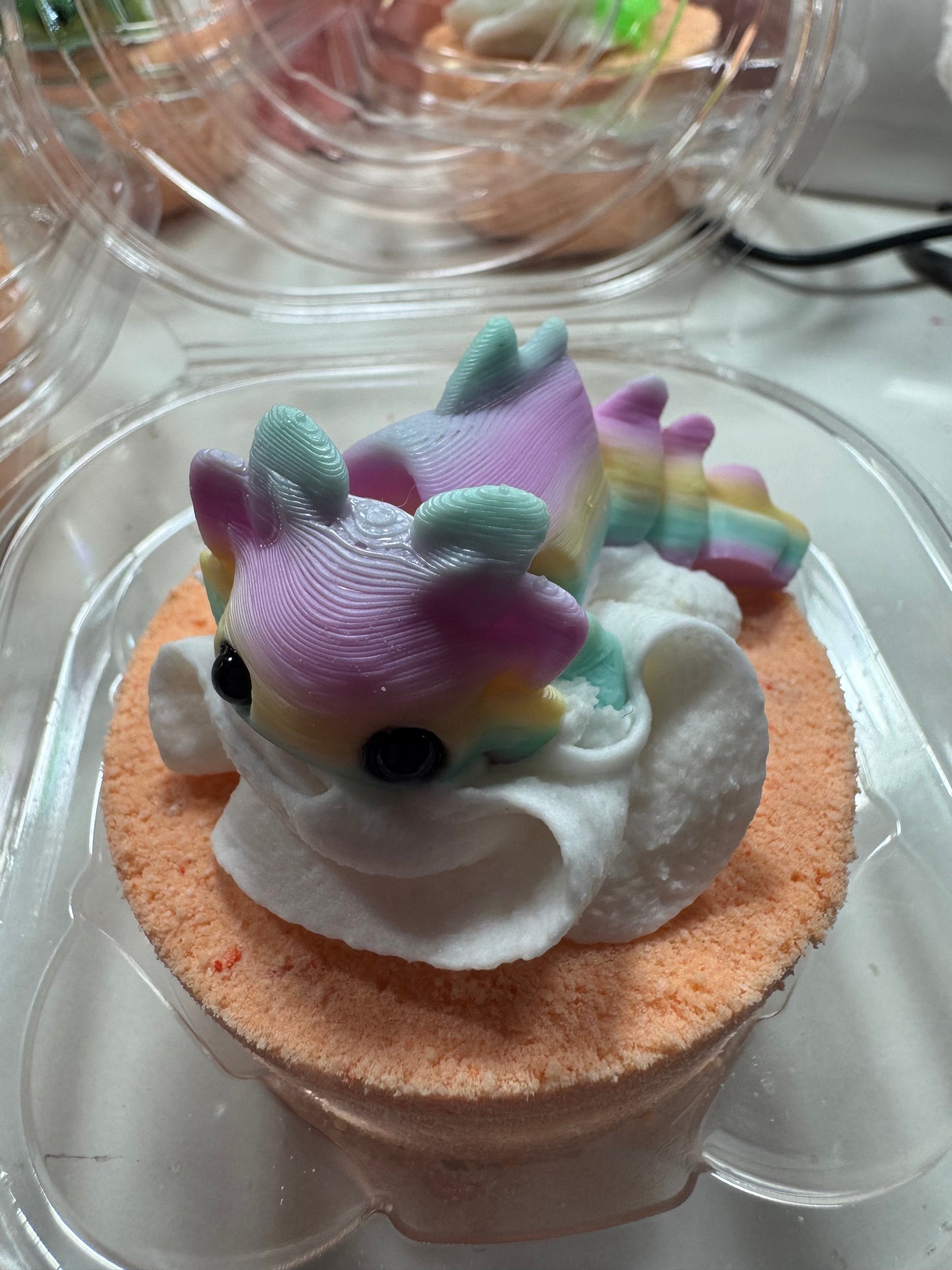 Bath Bomb - Bubble Frosting - Toy included