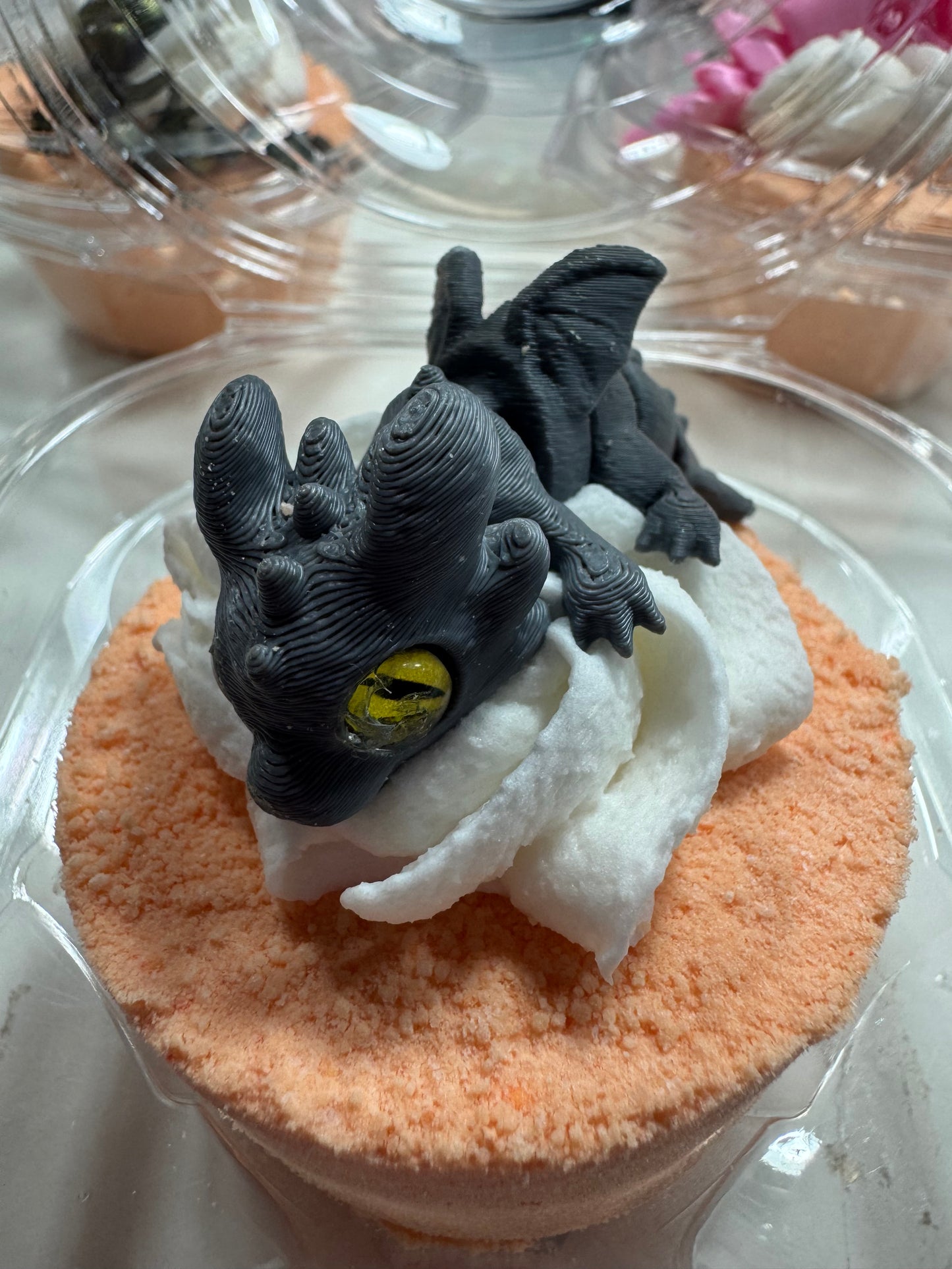 Bath Bomb - Bubble Frosting - Toy included
