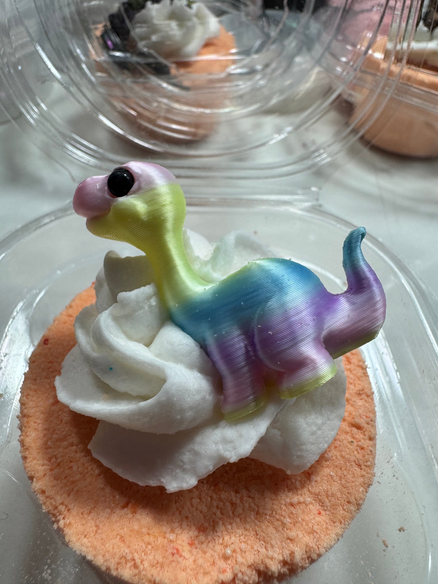 Bath Bomb - Bubble Frosting - Toy included