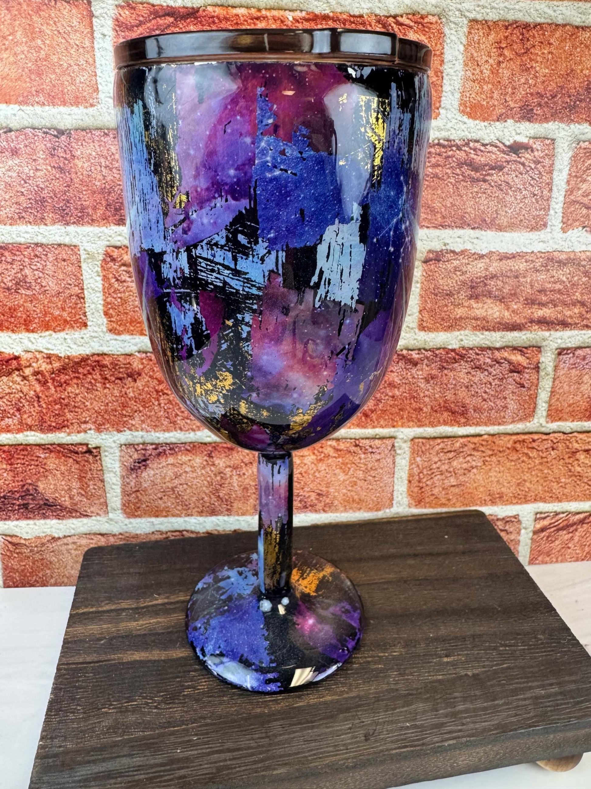 Black Wine Glass: Multi-Colored Double-Wall Insulated Tumbler with Lid