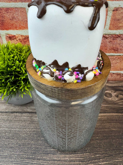Marshmallow treat jar: Winking Faux Sprinkles Storage - Cute Decor